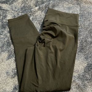 Zyia Active 7/8 Brilliant Scrunch Leggings